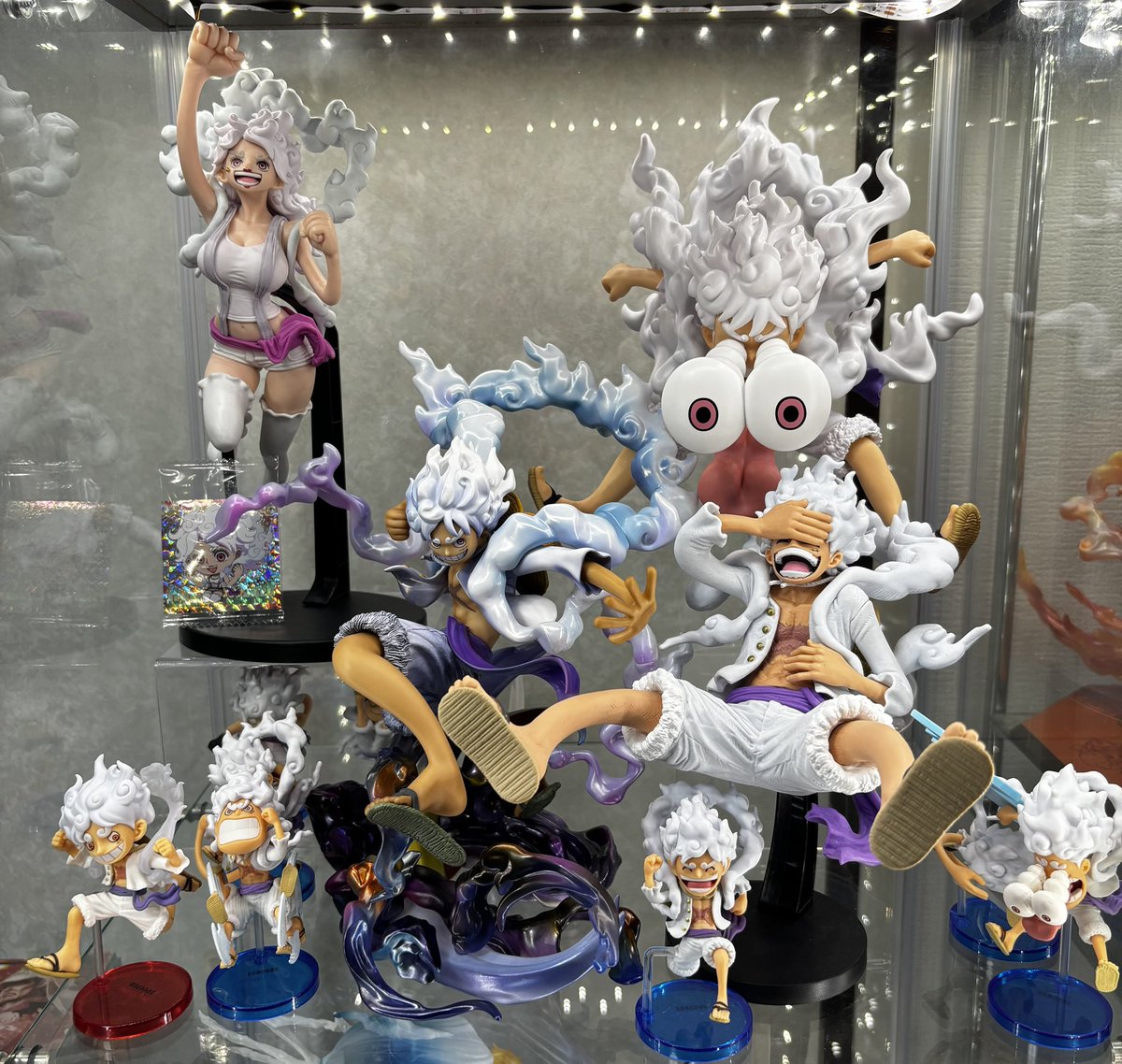 ニカのディスプレイ更新✨️✨️ 来年のP.O.Pニカボニー入るか微妙😅笑