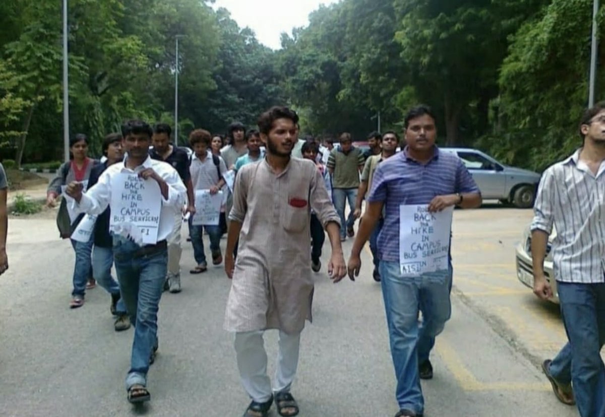 Advkunalsuman's tweet photo. JNU छात्र राजद के संस्थापक,AISf के पूर्व राष्ट्रीय सचिव,क्रांतिकारी छात्र नेता @AmitKumarJNUite को जन्मदिन की हार्दिक शुभकामनाएं
इनकी दिमाग की उपज थी JNU जैसे विश्वविद्यालय में छात्र राजद की स्थापना करना,आज जेएनयू से पार्टी के चार प्रवक्ता हैं।अमित भाई के दूरदृष्टी का परिणाम है। https://t.co/RkkADrjaaX