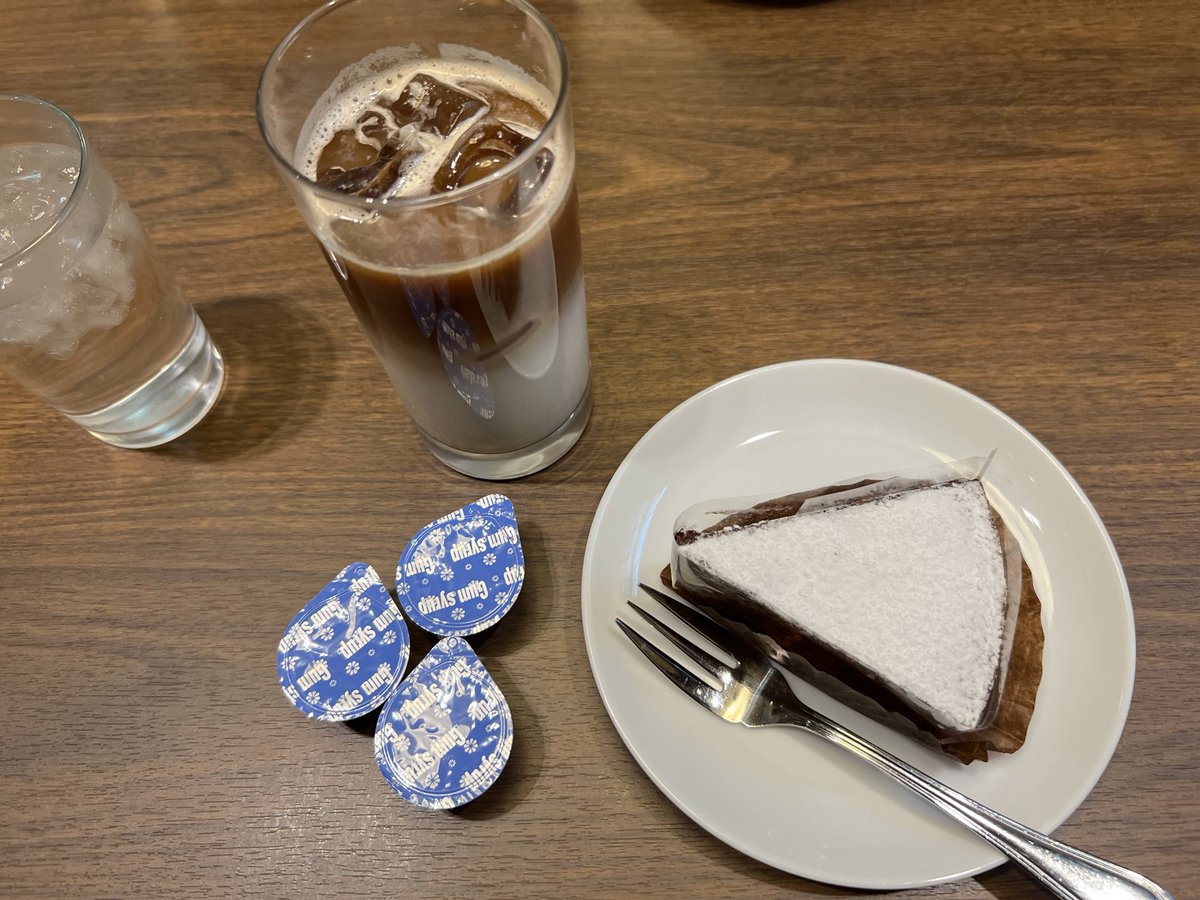 2025.12.18

月一ごはん会🍚
いちご大福食べ損ねたことだけ、心残りすぎたけど…
いっぱい笑いながら一緒に食べるごはんは、毎回、格別に美味しい🤤
2025年も本当にありがとう😭🫶
2026年もよろしくね🤝