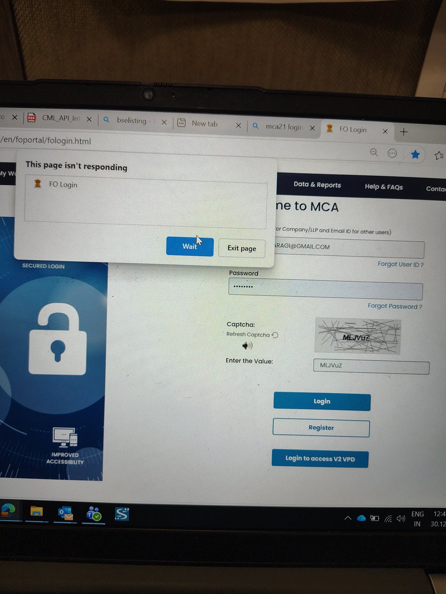 csBhuwanTaragi's tweet photo. I want to complete my annual filing within the extended time given, the question is how!! Even login is not possible, agar site sahi chale to sab timely ho jaye... Whose fault is this? i.e by ths reason #Extend_Due_Date_Immediately @MCA21India  @HelpdeskMCA21V3 @icsi_cs @theicai https://t.co/VqKaLV5AB2