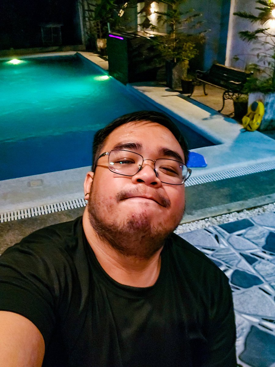 A little drunk. Last night 😊😆