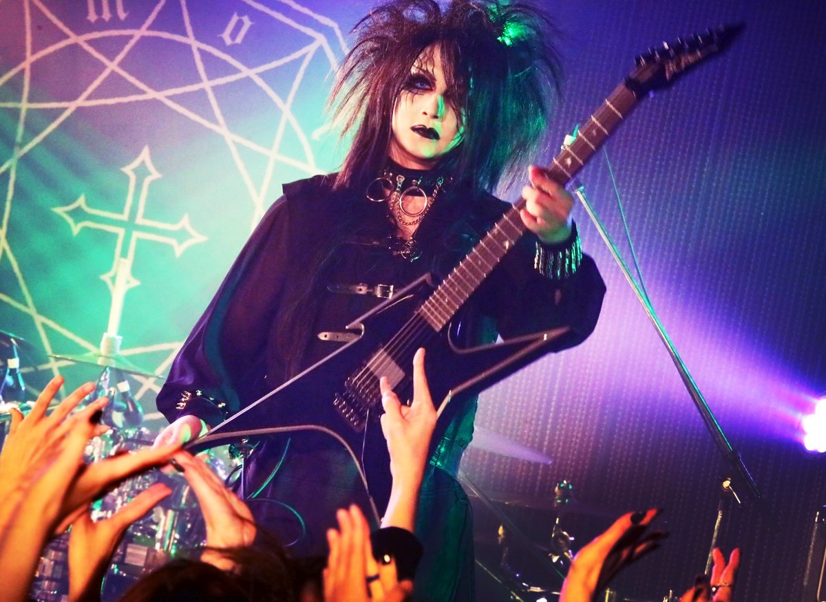 Moi dix Mois（Mana） tweet media