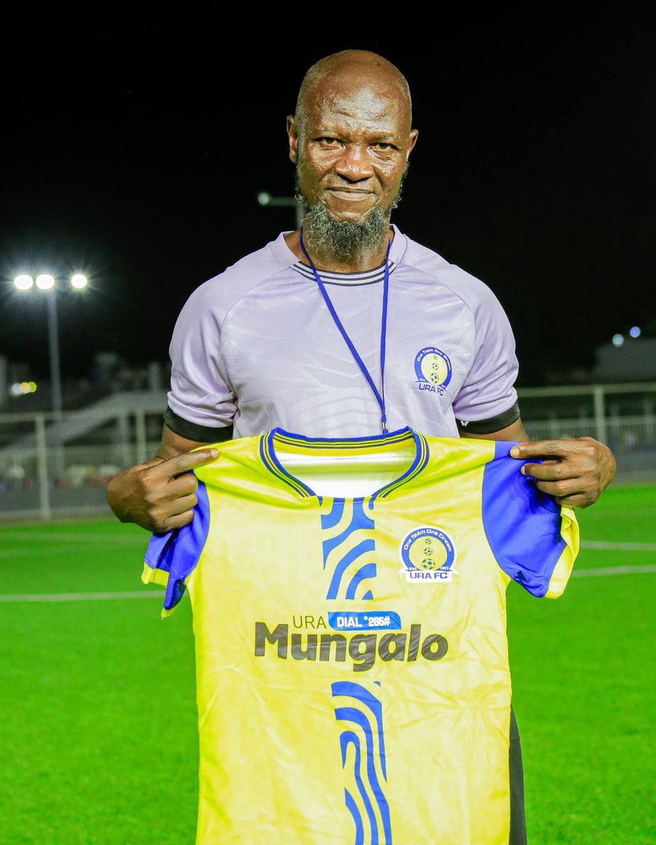 Welcome to the URA FC Family Coach Hussein Mbalangu 👏 👏, find out full details including the first words of the gaffer as head coach 👇👇

urafc.co.ug/hussein-mbalan…