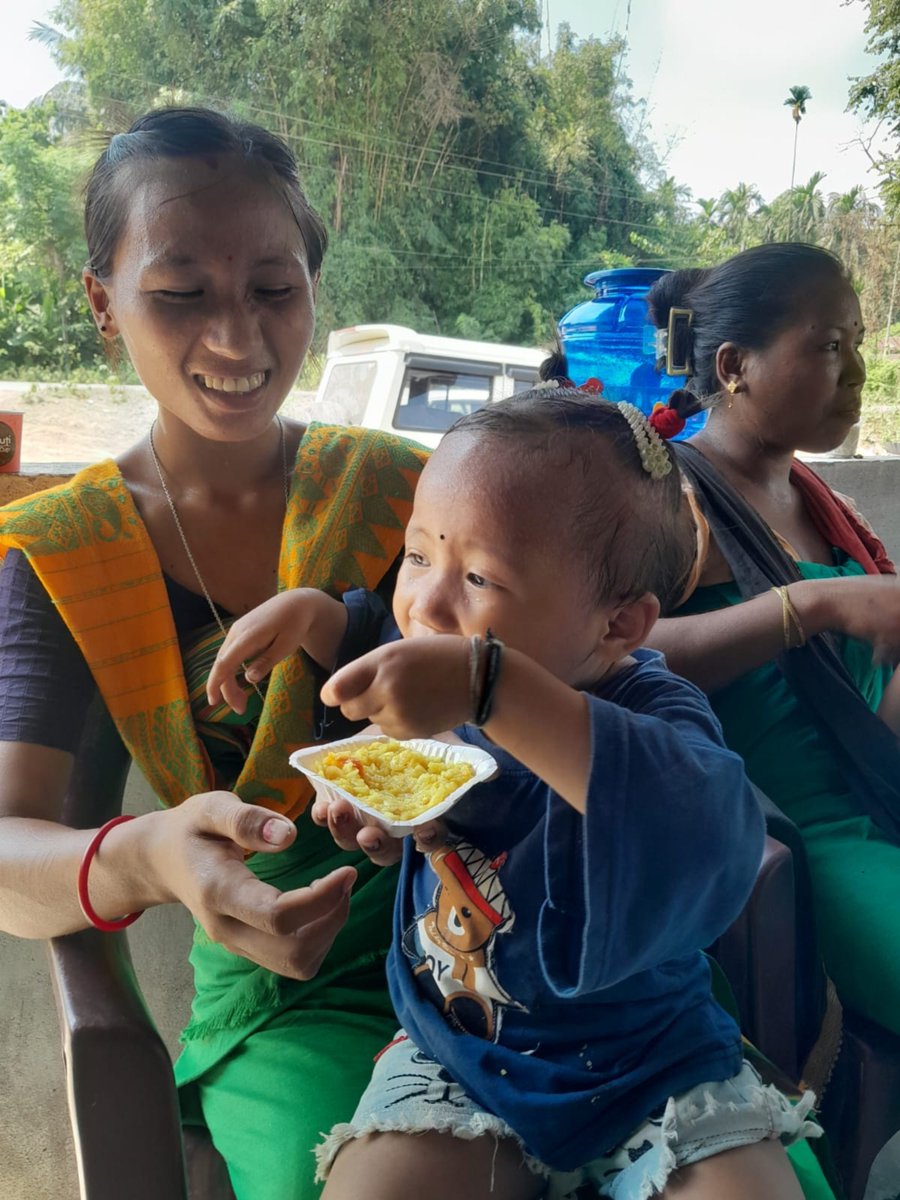 UNWFP_India's tweet image. As an integral part of #India's food safety nets, #ricefortification:
🧑🏽‍🎓Enhances nutritional outcomes for school meal programmes
👩‍👧Addresses micro-nutrient deficiencies among girls and women
👧🏽 Improves nutrition and overall health among adolescent girls
#ZeroHunger #Nutrition