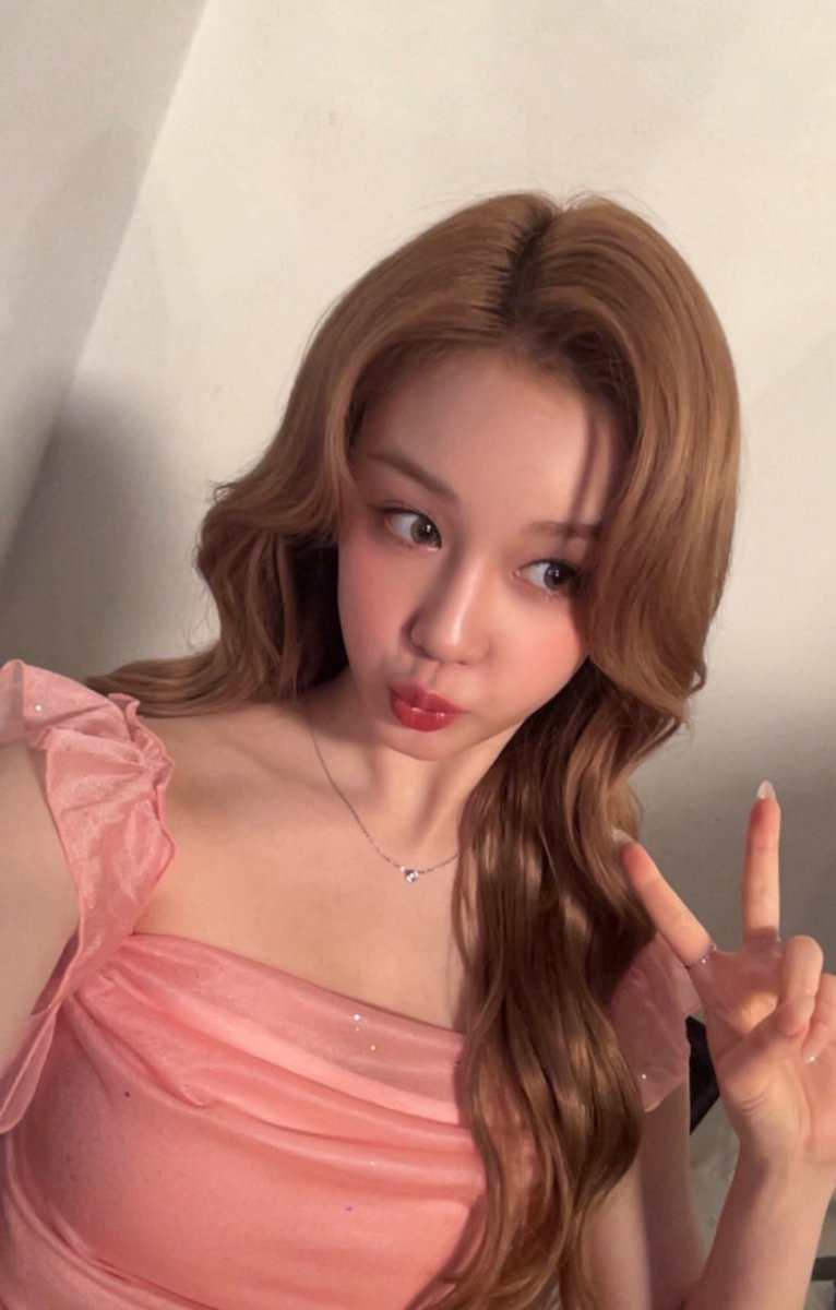 sugar⟡.·*. (@r1_r10826) / Posts / X