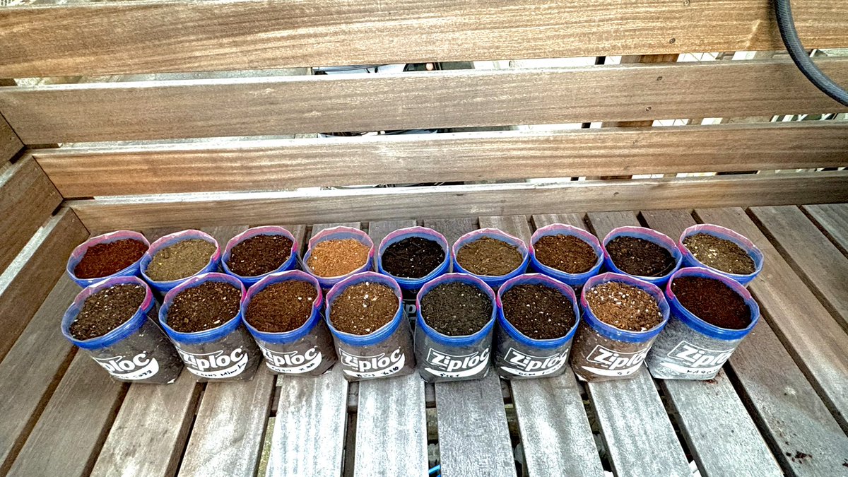 とーやまちゃん専用です♡ 9.5周年記念♪ 戦車魂×50と虹ボコ×5がもらえるシリアルコード