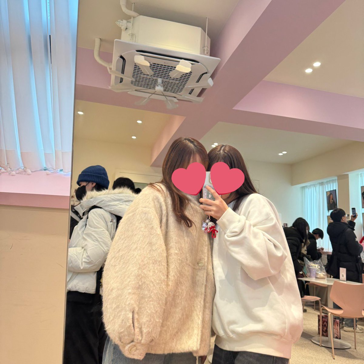 251229 사나생일카페💜

2日目も行かせていただきました🥺
どこを見てもサナちゃんで、さなちゃんの愛をたっぷり感じてきたᐢ ̥_  ̫ _ ̥ᐢ♡

#TWICE #SANA #사나 #サナ