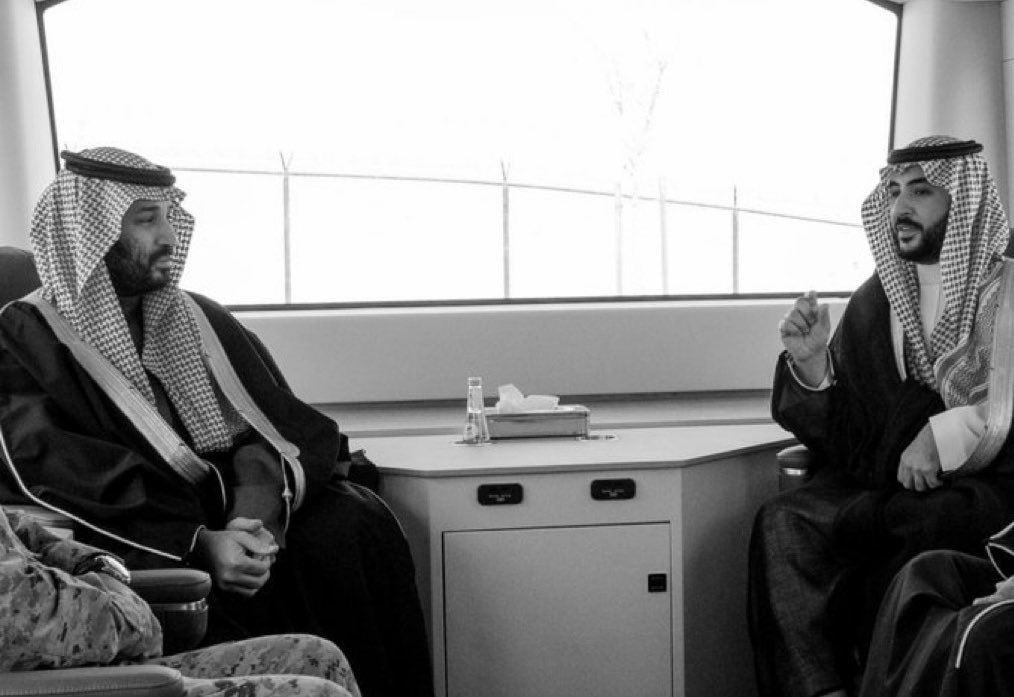 الله يقويكم ويعزكم وينصركم 🇸🇦💚