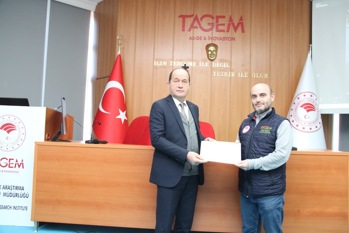 Gıda Mühendisliği Anabilim Dalında "Farklı Maddeler Yardımıyla Enkapsüle Edilen Propolis Ekstraktlarının Dondurmanın Fonksiyonel Özellikleri Üzerine Etkisinin Araştırılması" tezi ile doktora eğitimini tamamlayan Dr. Fazıl GÜNEY'e teşekkür belgesi verildi.