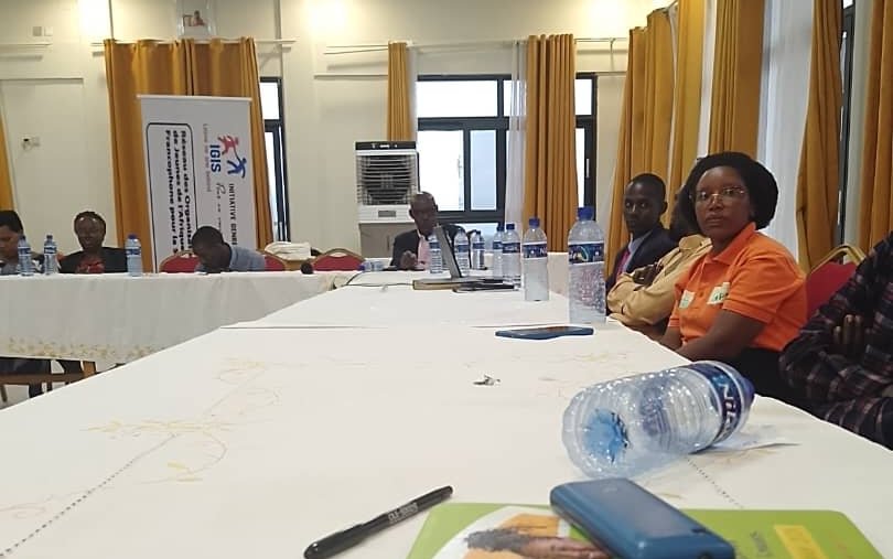 adpbub's tweet photo. Depuis ce 29 décembre 2025 l'#ADPBU participe dans l' Atelier d’échange et de plaidoyer des jeunes leaders et femmes pour l’édification de la paix et la justice sociale en faveur des jeunes et femmes leaders de la Société civile  .
https://t.co/84gopNkCbA https://t.co/oke3kArQjS