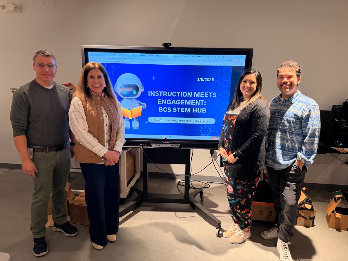 STEM Hub tweet media