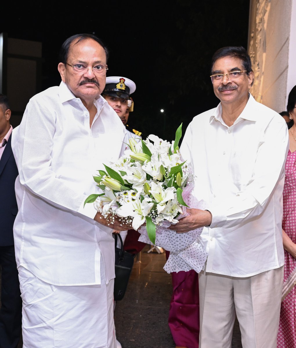 Dr. Hari Babu Kambhampati tweet media