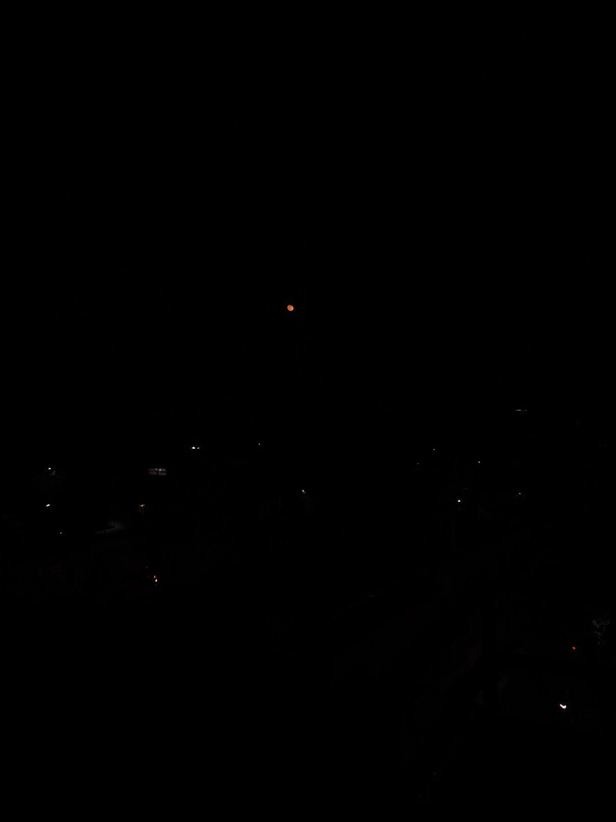 Mansi_desh's tweet photo. 🌕🌒
#NightSky
#NightPhotography
#SkyLovers
#Celestial
#Astrophotography https://t.co/JEitF0DZlM