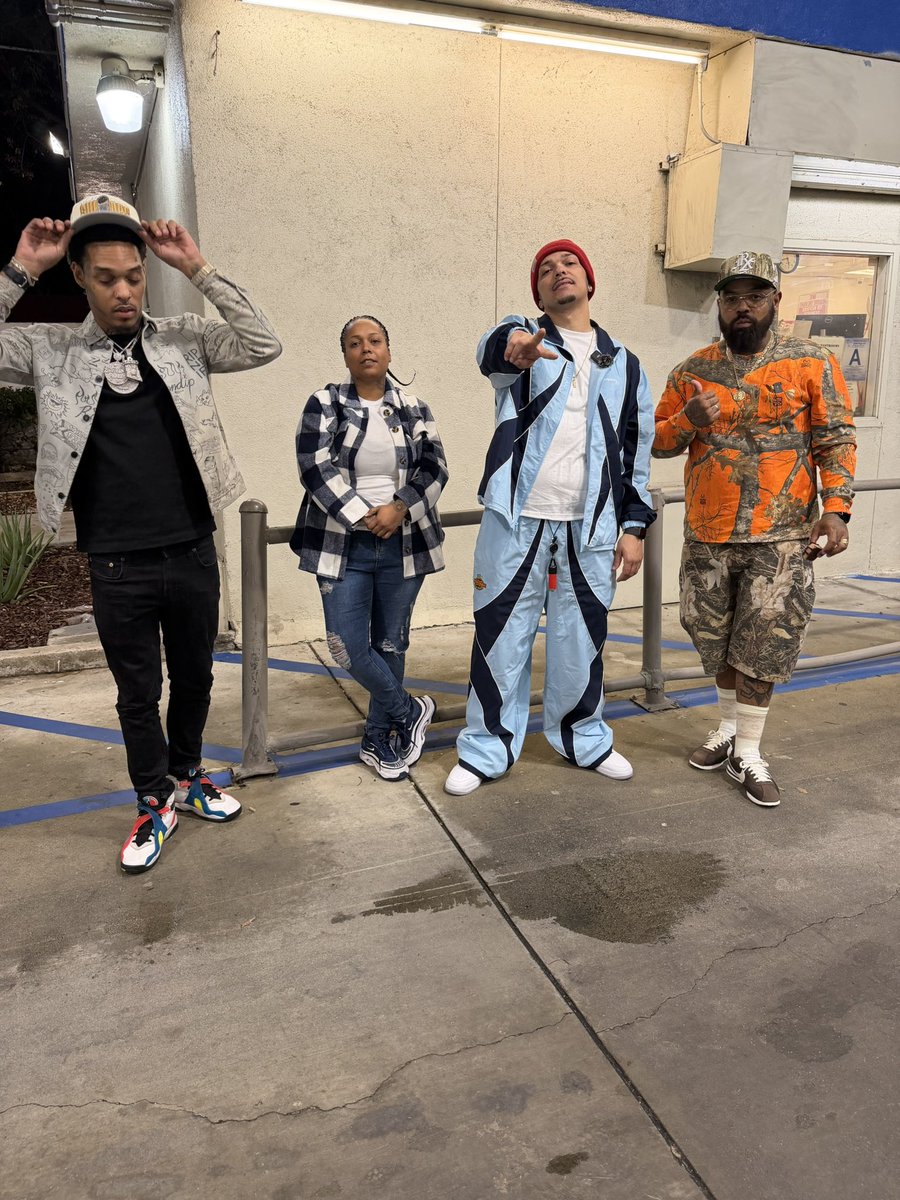 KayyVoee's tweet photo. San Bernardino streets, we on the east to be exact 😤😤  #IYKYK https://t.co/1pwIwb3Cvy