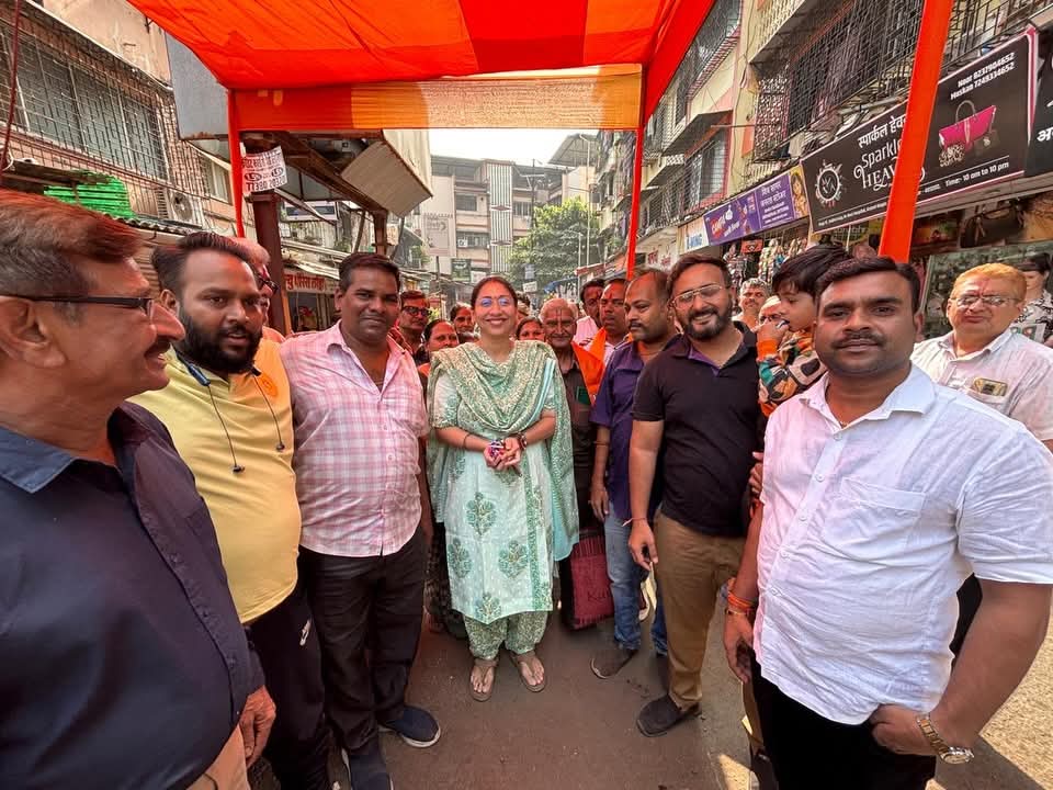 snehadubepandit's tweet photo. 🪷भाजपा-महायुतीला साथ म्हणजे वसई विरार शहराच्या विकासाला साथ !🪷

 #MissionVVCMC2026 #प्रचार #भाजपा #महायुती #MLA #SNEHADUBEPANDIT #VASAI https://t.co/kccc6KhJ19