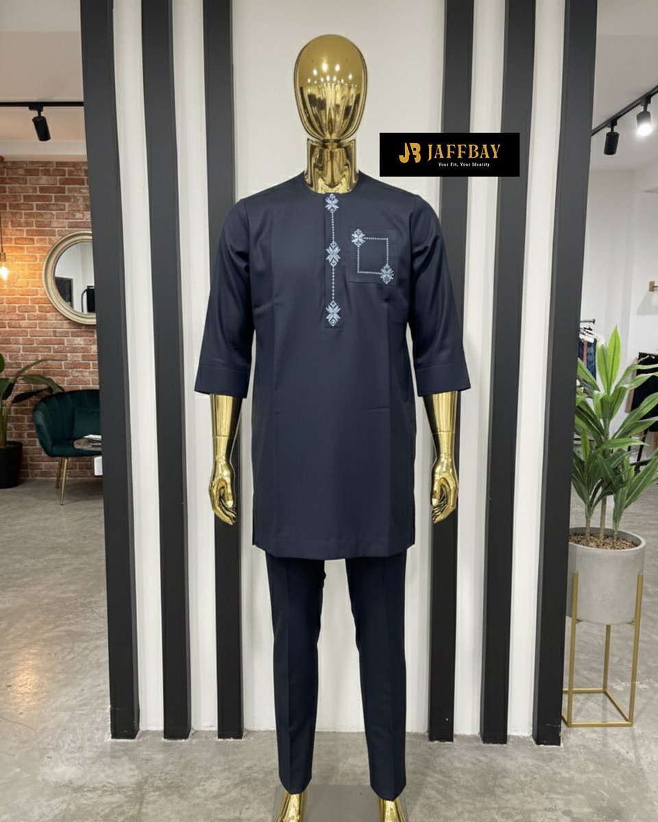 Jaffbay's tweet photo. The outfit displayed above is available in all sizes (Bespoke).
How to place your order:
Send us a DM or Chat +2348036254487 on Whatsapp
(Worldwide Shipping Available)
#fashiondesignerinIbadan #jaffbay #NigerianMenFashion #NativeWear #BespokeTailoring https://t.co/oCXfVgKAix