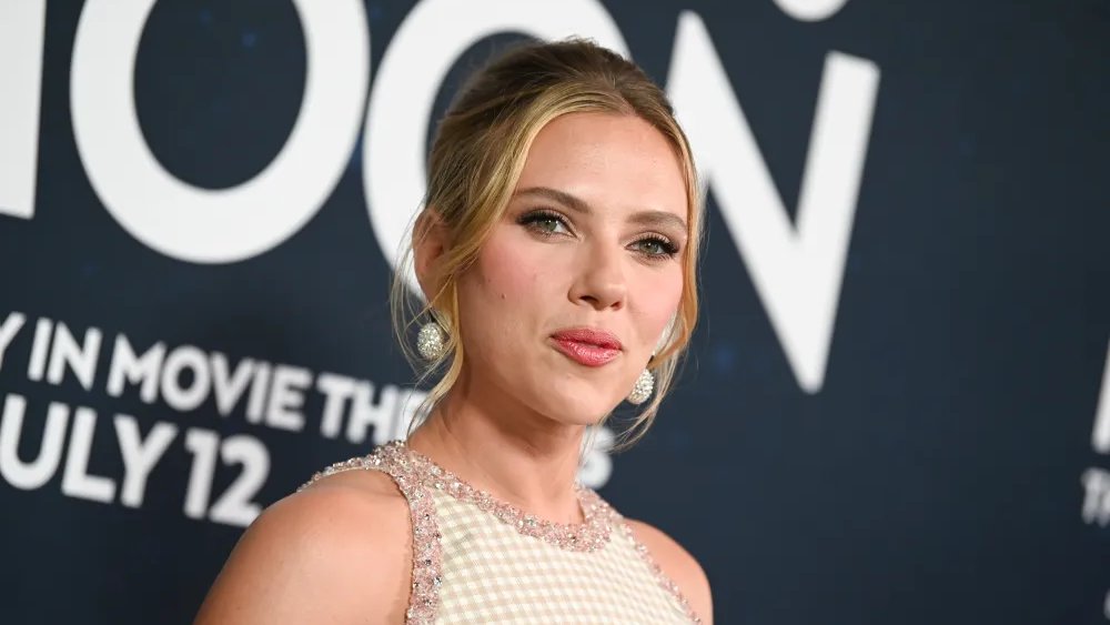 homeofdcu's tweet image. Harvey Dent and Gilda Dent [?]