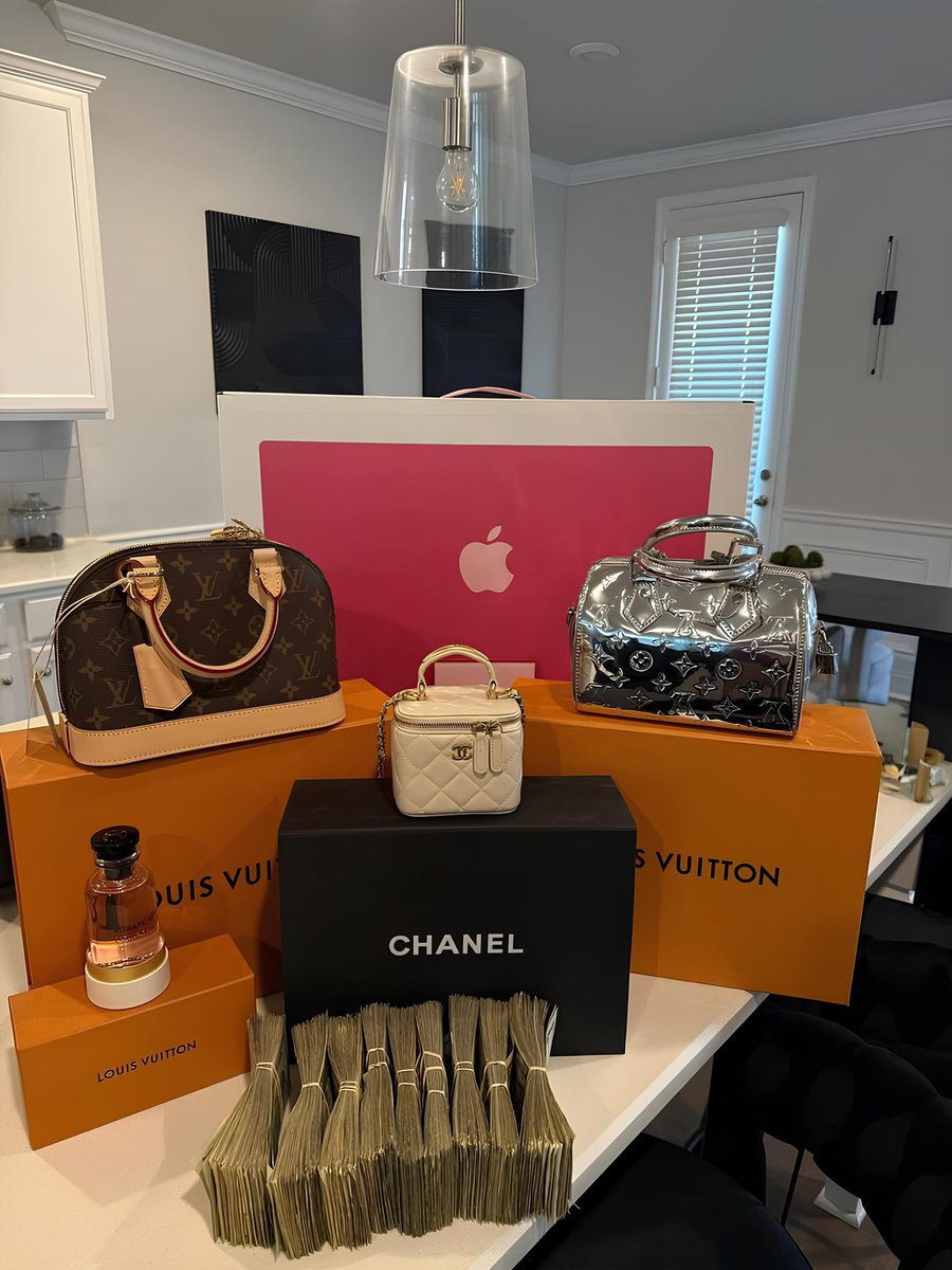 Blessed (@idblessd) on Twitter photo 