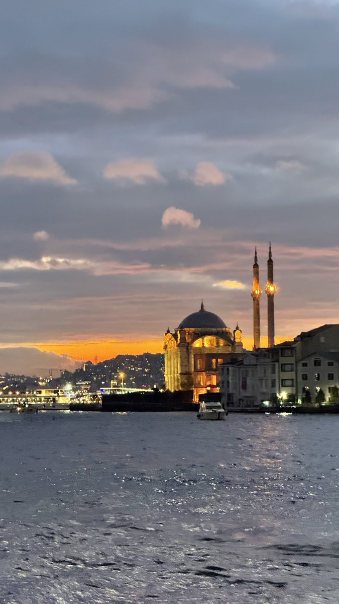 arhams_'s tweet photo. Istanbul 🇹🇷 https://t.co/JIHGIw5F3B