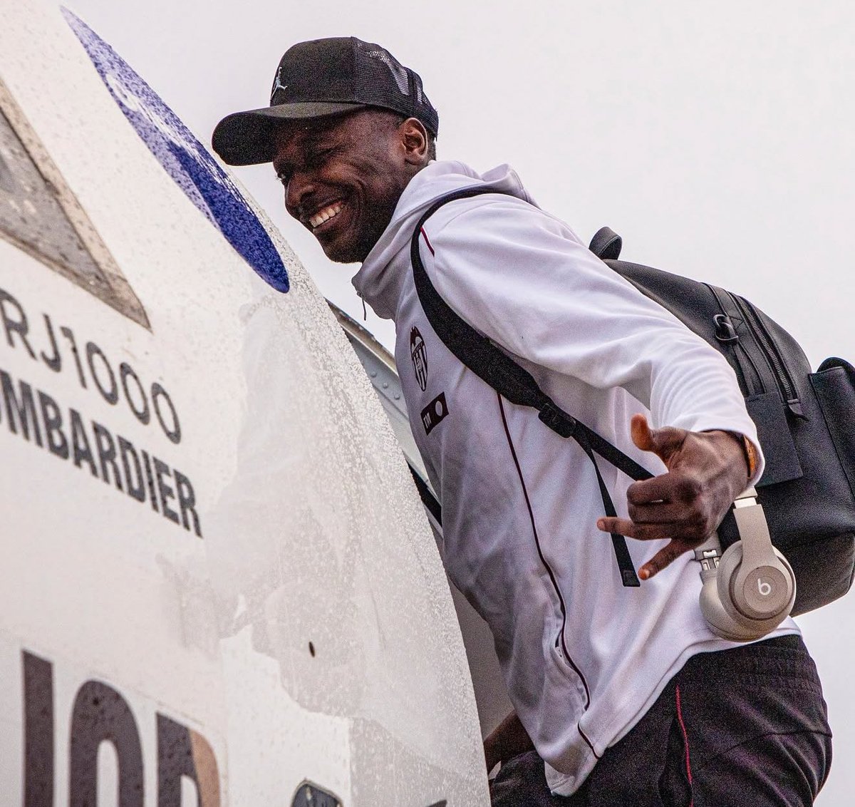 Generaldepie_'s tweet image. 🇳🇬 🦅 En el día de hoy el @valenciacf ha cerrado prácticamente el fichaje de Sadiq 

💰 Traspaso definitivo por algo más de 3 millones + variables 

📝 Acuerdo con Sadiq hasta 2028 que rebaja salario