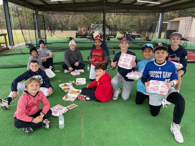 Luke_Hill22's tweet image. Raising Canes Box Combos at 3rd annual Luke Hill Lh7 baseball camp.

@raisingcanes #caniacambassadore
 
Ok