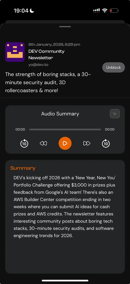 synchrono tweet media