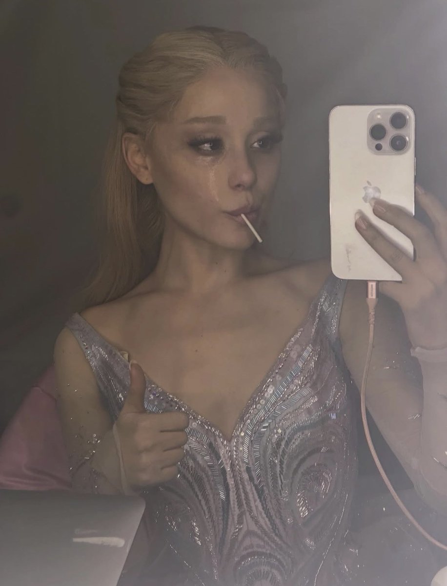 Pop Crave tweet media