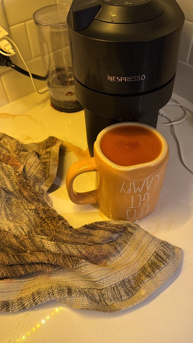 Just made coffee like this this morning by accident 🥰🥰🥰🤘🏼