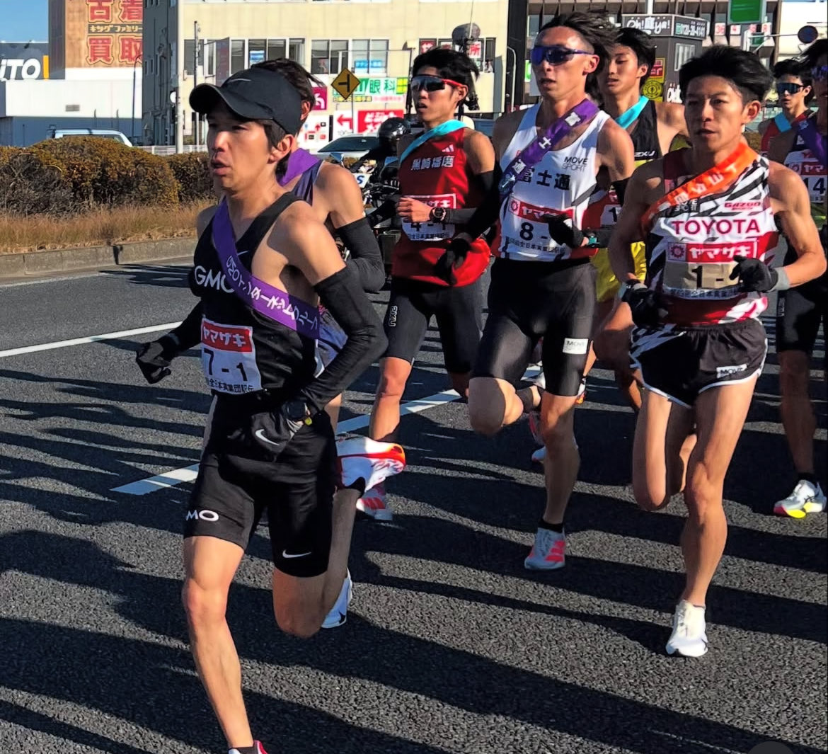 私の中で
ベストオブ箱根駅伝シーンが
吉居大和選手と近藤幸太郎選手のハグ
本当に感動🥺
地元のニューイヤー駅伝で
昨年と今年
1区沿道で吉居大和さん応援しました！
来年は弟さんも応援するぞ！と思ってたら
おめでたいニュース🥰
ますますのご活躍をお祈りします✨