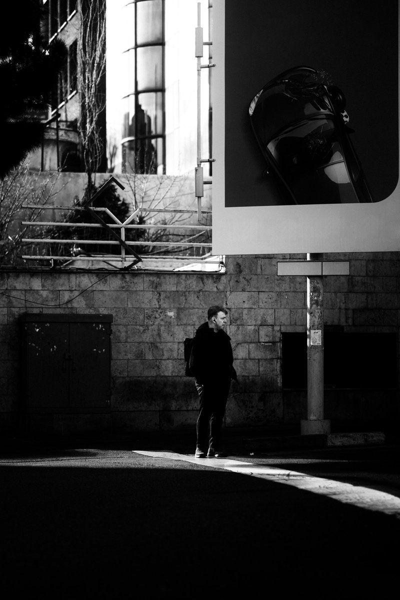 <a href="/Hitokirivon/">Hito⚡</a> GM Hito 
It means a lot to see people thinking of us.
These photos are from everyday life here, back when the streets felt more peaceful. Art helps me remember and keep going.