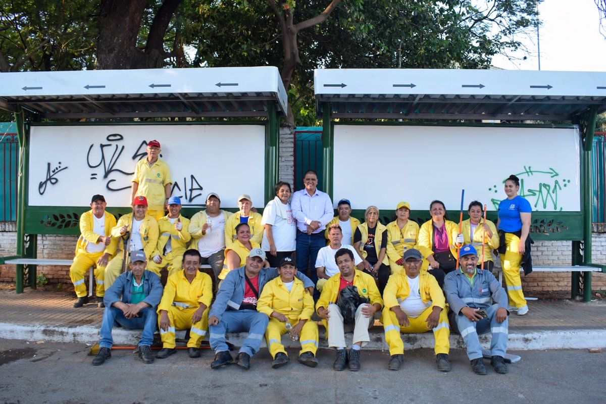 Así se ve la Avenida Eusebio Ayala después del Operativo Reyes Magos.
Estamos trabajando para mantener la ciudad limpia como todos nos merecemos.