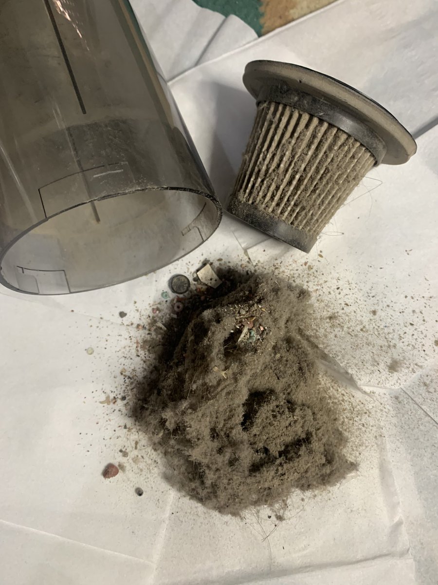 kaget bgt ternyata selama ini kamar gue FULL DEBUU?😭💔

nemu vakum yang udah 2 in 1 bisa pel under 200k doangg!! beneran LIFE SAVER bgtt💯