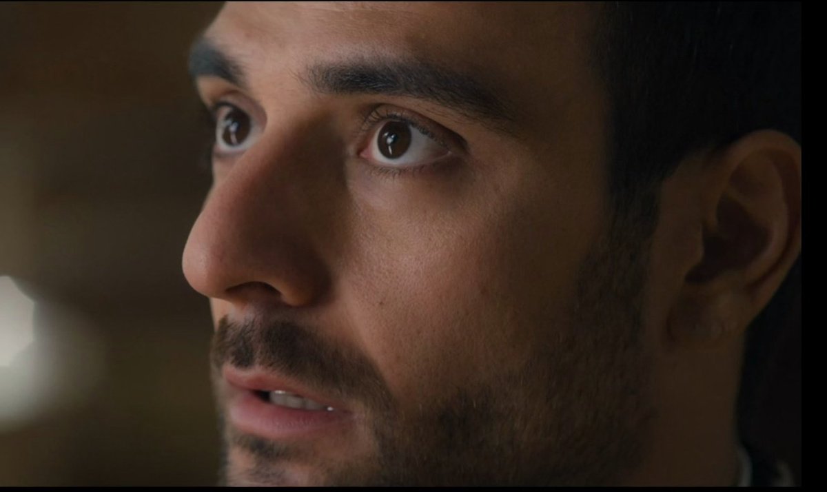 Capitano Diego Martini che grandioso cambiamento hai fatto ❤️
#donmatteo15 #eugeniomastrandrea