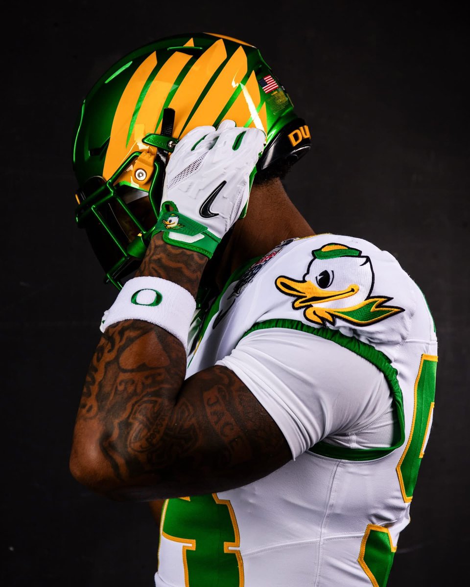 TexasDuck217's tweet photo. Now or Never #GoDucks https://t.co/SDOVNtsUYk