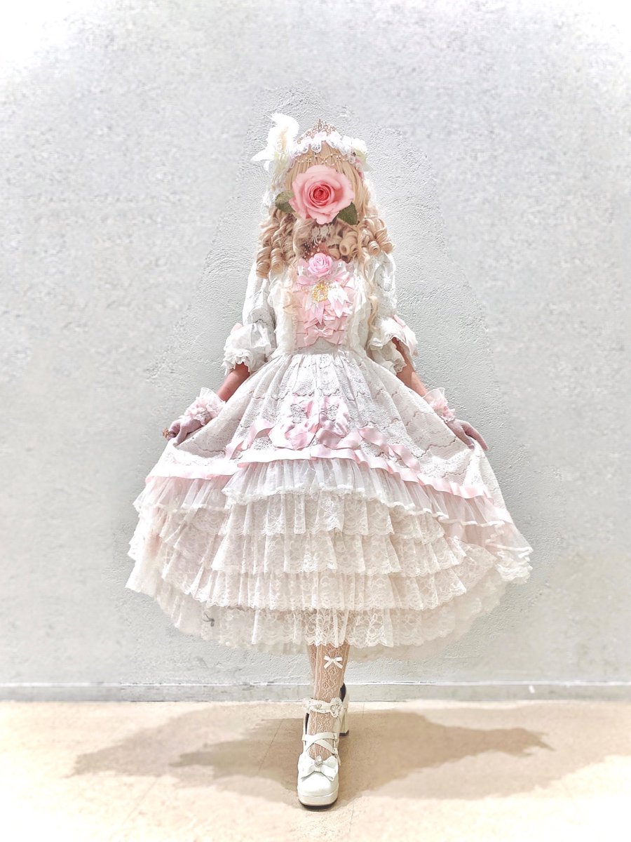 ゜ﾟ・*:.｡..｡.・:*+.:*・ .｡.:*・゜ﾟ・* 🌸👑なんてすてきな 𝓵𝓪