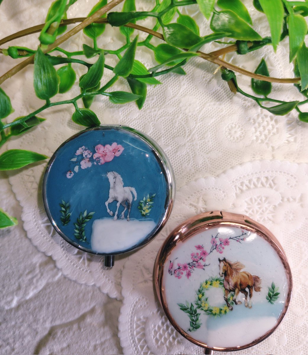 馬と桜と⋯ピルケース。 #名古屋ハンドメイドマルシェ に 持っていき