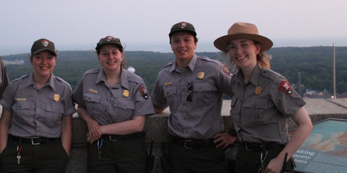 PerrysVIPM's tweet image. Calling all students! If you’re looking for an exciting summer experience, don’t wait—these positions are filling up fast!
Not a student? We’re also hiring for seasonal maintenance roles.  Apply today!
usajobs.gov/search/results…
nps.gov/pevi/getinvolv…