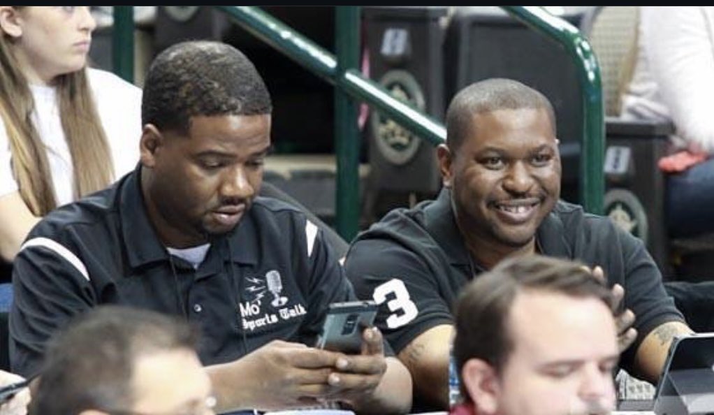 StudioB__'s tweet image. I still can’t process this and this year isn’t supposed to start out this way. Rest in heaven to my big bro. My boy DA @gudad721 #LLDA