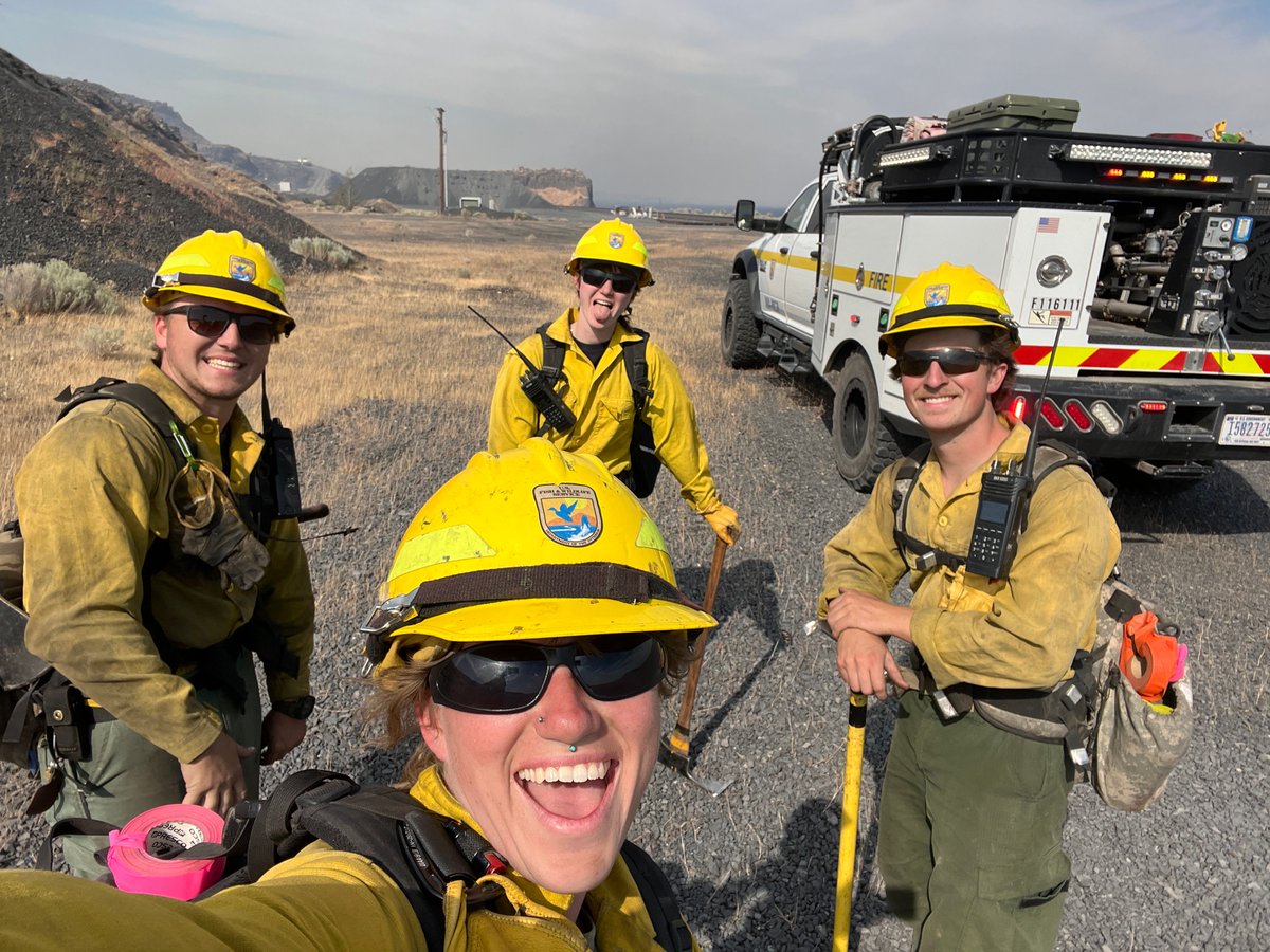 USFWSFire's tweet photo. Our next batch of winners in our 2025 Employee Photo & Video Contest:
๐Paul Hensel - Personnel & Wildfire Categories - #TurkeyFeatherFire
๐Runnel Wiggins - Selfie Cat. - #SandpiperFire
๐ Casey Meadows - Wildcard Cat. - Medicine Lake NWR
#Congratulations! https://t.co/tFqxurswNC