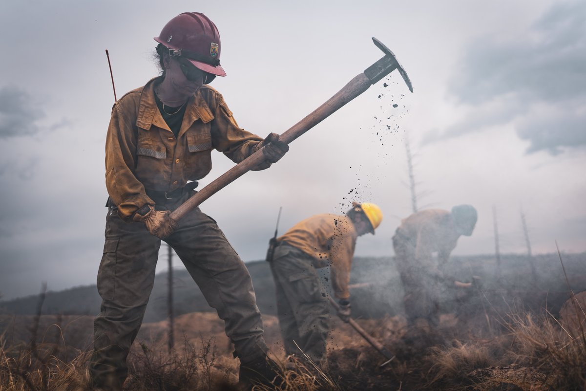 USFWSFire's tweet photo. Our next batch of winners in our 2025 Employee Photo & Video Contest:
๐Paul Hensel - Personnel & Wildfire Categories - #TurkeyFeatherFire
๐Runnel Wiggins - Selfie Cat. - #SandpiperFire
๐ Casey Meadows - Wildcard Cat. - Medicine Lake NWR
#Congratulations! https://t.co/tFqxurswNC