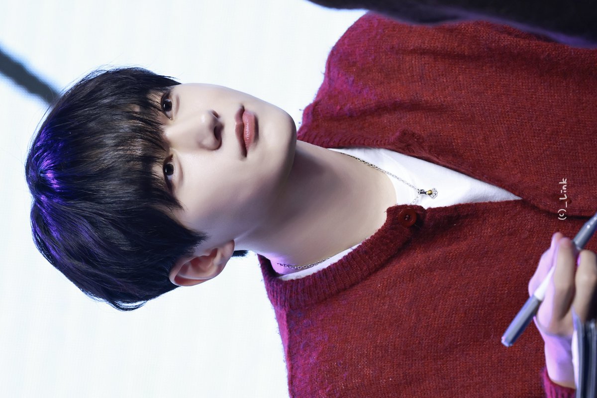 _LinKms's tweet image. 251228 베이징 팬미팅

제발 그만 귀여웟으면 조켓어

#인피니트 #INFINITE
#김명수 #KIMMYUNGSOO