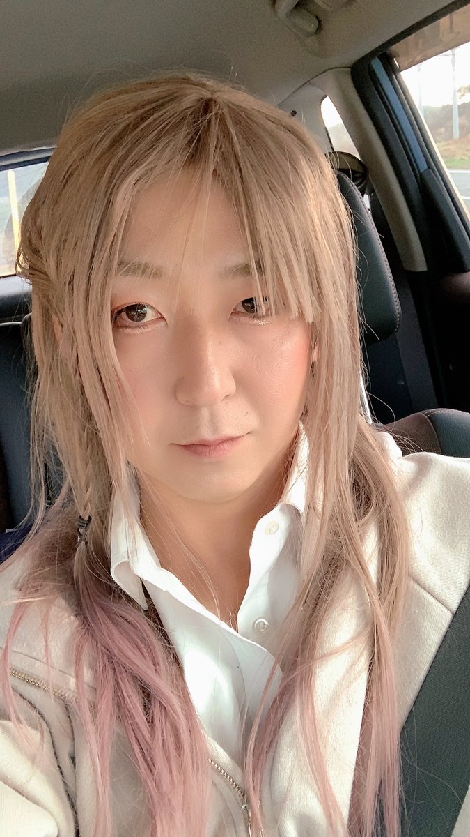 AririnYuiYui's tweet photo. 遅くなりましたが

あけまして
おめでとう御座います㊗️
今年も宜しくお願いします🎍

この間、久々に女装出来ました✌️ https://t.co/3iGd9Mb72z