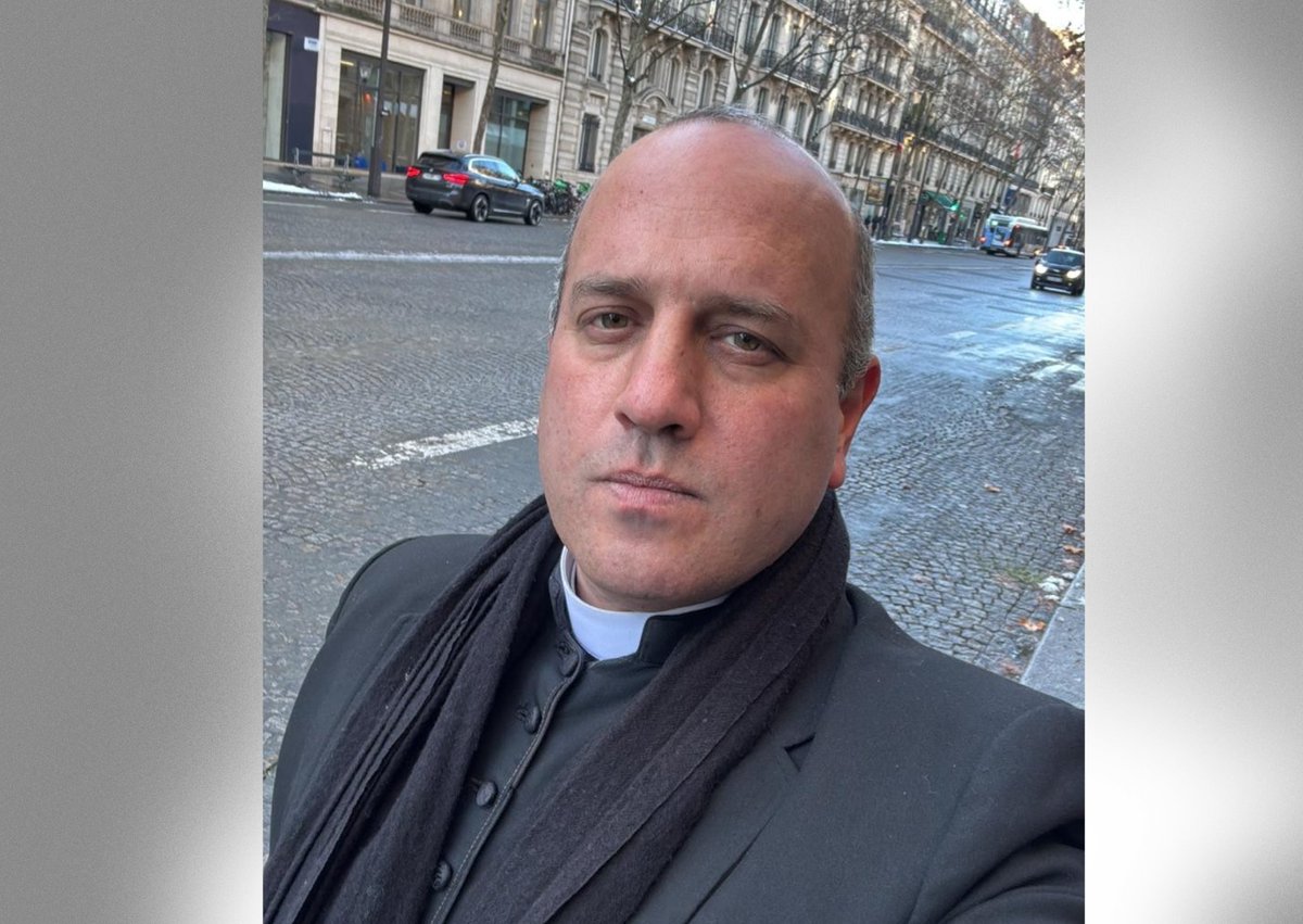 tribuchretienne's tweet photo. 🚨[ Interview exclusive ]  « Nous avons besoin d’évêques courageux et solides » ⚡️

🔴L’abbé Matthieu Raffray appelle à la compréhension des tradis dans l’apaisement

➡️À la veille du consistoire des 7 et 8 janvier, nous avons voulu connaître l’état d’esprit et les attentes d’un prêtre traditionaliste face aux changements espérés pour les fidèles attachés au rite ancien

Lire l'article ➡️https://t.co/GDnZOixlsO

@AbbeRaffray