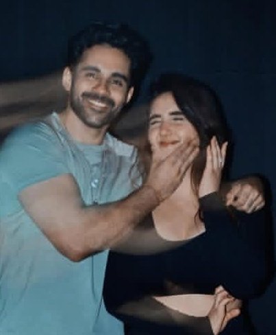 kyubatauuu__'s tweet photo. ITS HIM AND HER CHEEKS AGAINST THE WORLD !! CUTEEEEEEE !!!!😭🤌
#Abhinoor https://t.co/JuEftcfN1v