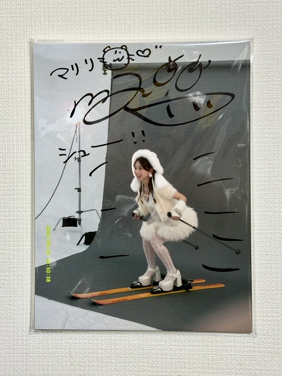 MOMENT リリイベ　本人サイン入り 麗人展サイン会のチケット情報 | TicketMe