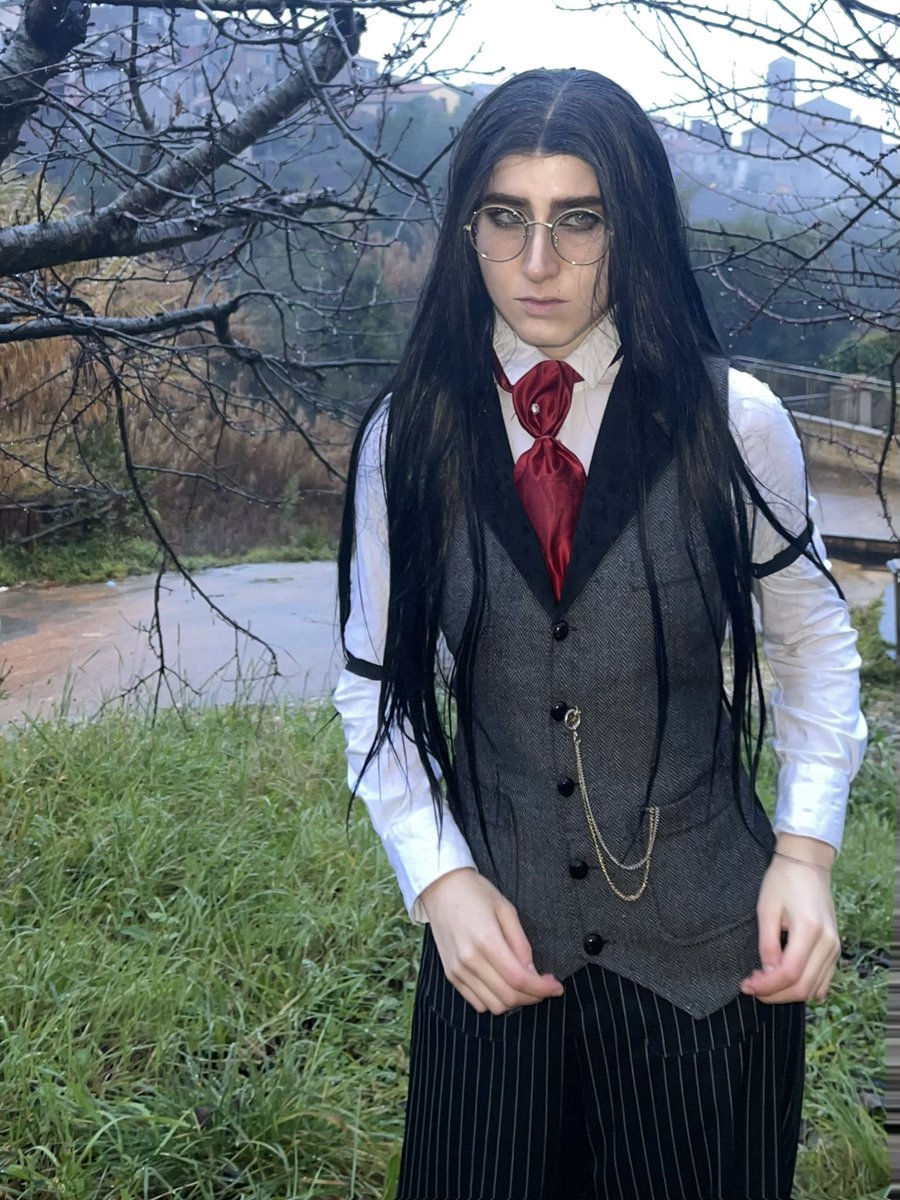 MartinaCassetti's tweet image. I appear to have misplaced joy somewhere along the way

#sirpentious #pendleton #victorianera
#HazbinHotel #vivziepop #cosplay #cosplayer
#London