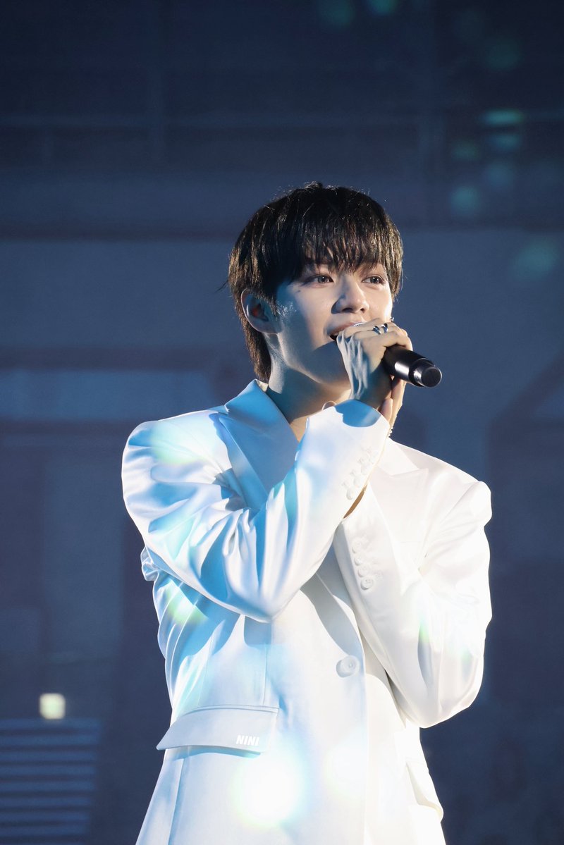 niniiny_'s tweet image. 🎤
260104
#JL #제이엘