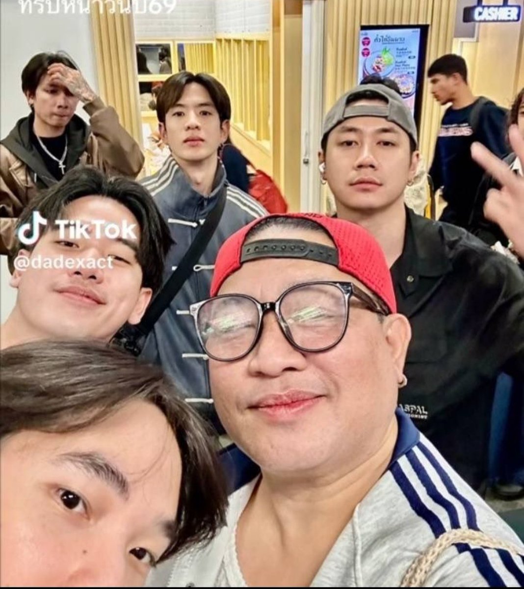 ดีเริศสสสสสสสสสสสสสสสส ขอโปรเจค 3 เถอะค่า ขอได้ไหมขอแจมฟิล์มได้ไหม ขอเถอะค่าาา🐶🐱👨‍❤️‍👨👍👍🤍🩷❣️💞💕🤎
#JamFilm
#แจมฟิล์ม