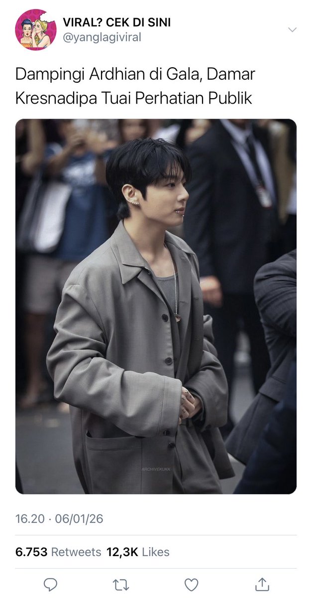 taeilkom's tweet photo. jealousy jealousy https://t.co/N4wKoFd5g3