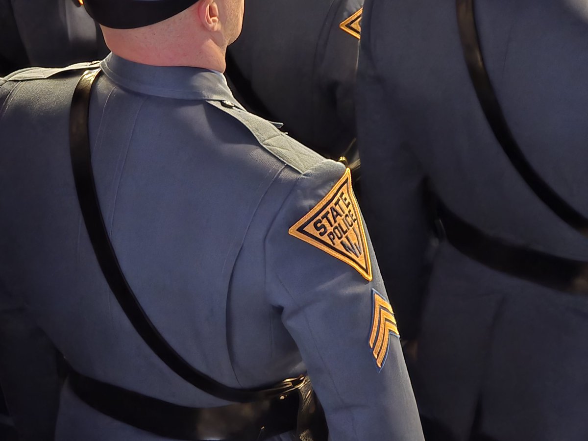 Members of the New Jersey State Troopers NCO Association were honored to attend the memorial of fallen Delaware State Trooper Matthew “Ty” Snook. 

We stand with the Delaware State Police, his family, friends, and fellow troopers.

His sacrifice will never be forgotten.